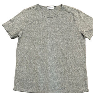 2/$20 Crisp Gray Short Sleeve Lightweight Tee Shirt NWT